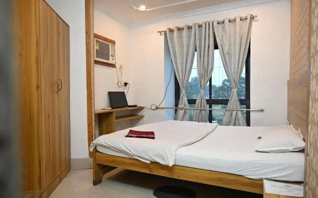 OYO 27950 Hotel Priyanka International