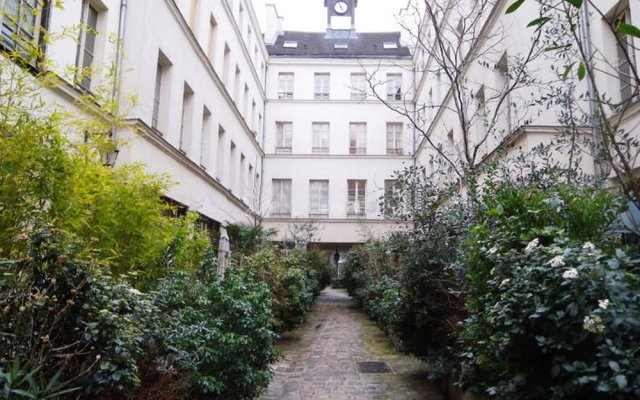 Apartment With one Bedroom in Paris, With Wonderful City View, Furnish