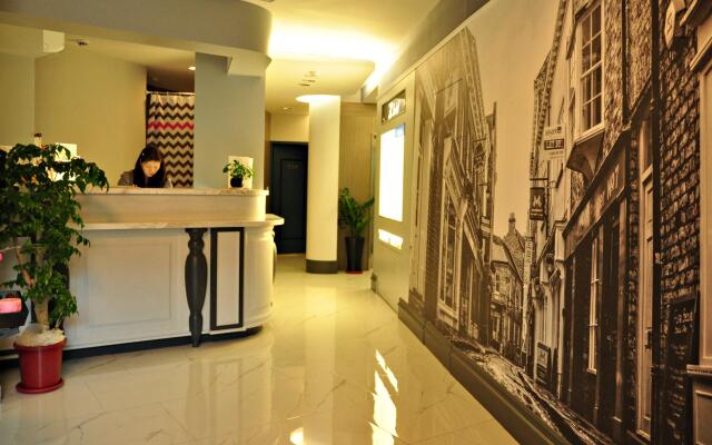 Hu-Lu Business Hotel