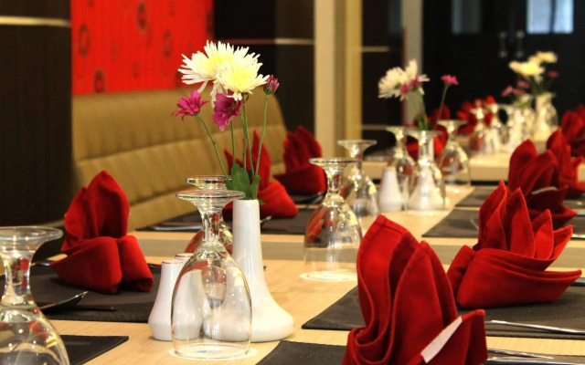 Megaland Hotel