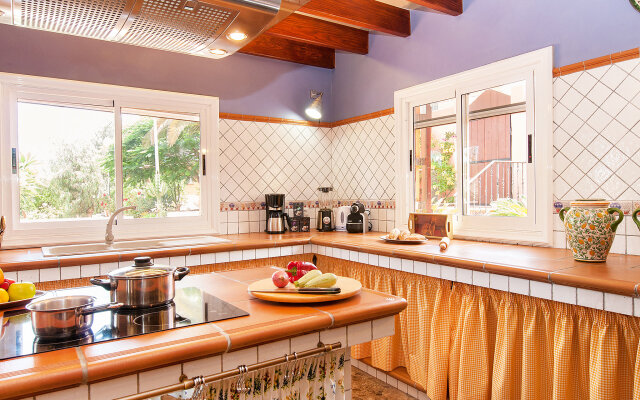 Lujosa Villa en El Salobre Rural