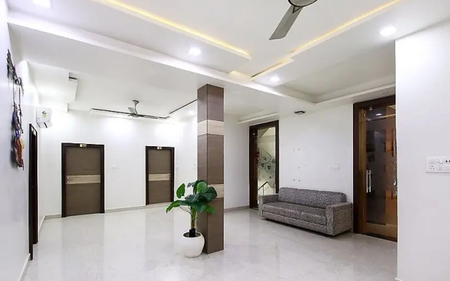 Goroomgo Galaxy Mathura