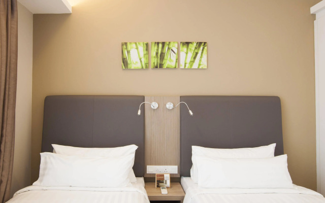 Sunday Hotel Near Petronas Twin Tower (Formerly Suasana Suites)