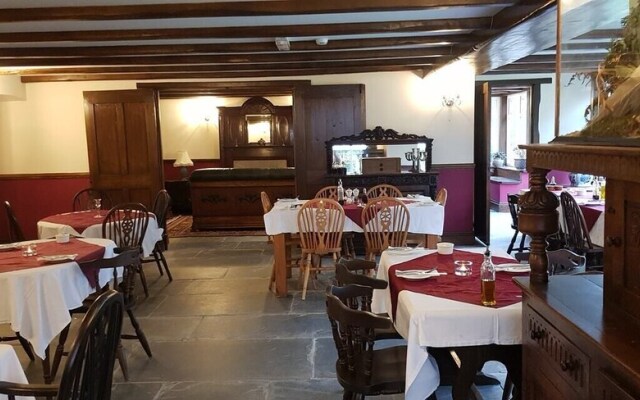 Great Trethew Manor Hotel & Restaurant