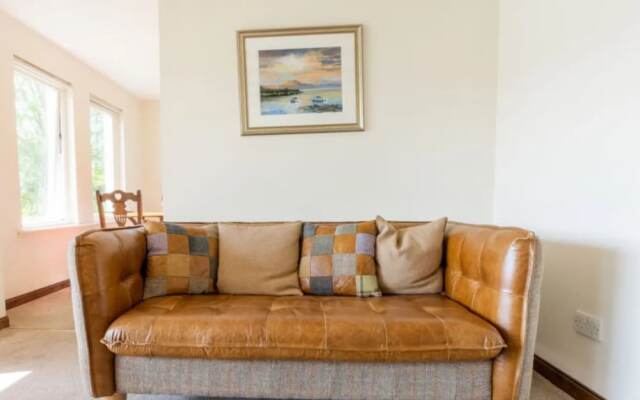 Loch Ness House Hotel