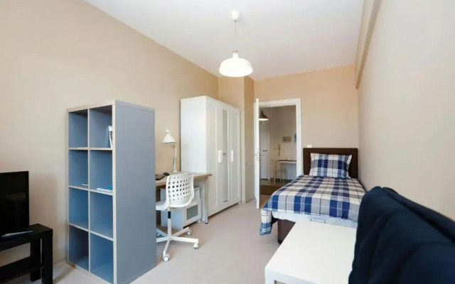 Private room in a two bedroom apartment