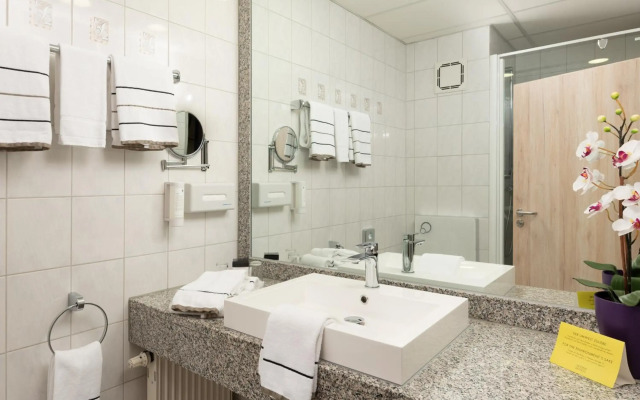 NOVINA HOTEL Südwestpark Nürnberg