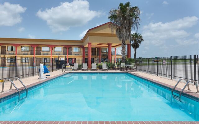 Studio 6 Opelousas, LA