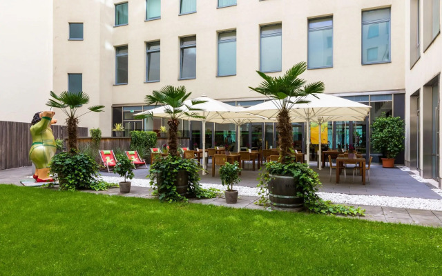 Lindner Hotel Berlin Ku’damm, part of JdV by Hyatt