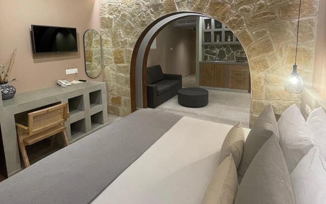 Vrachia Beach Hotel & Suites - Adults only