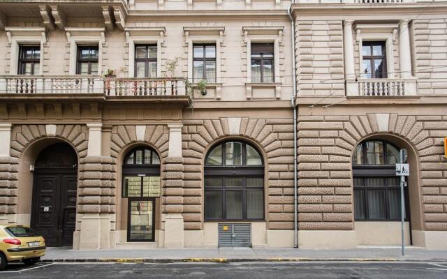 Exclusive Budapest Residence