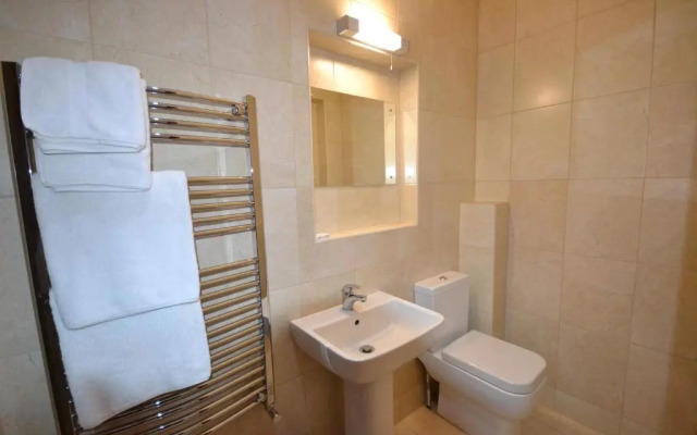 Airport Guest House