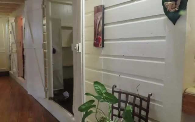 Akunamatata Guest House Cul de Sac