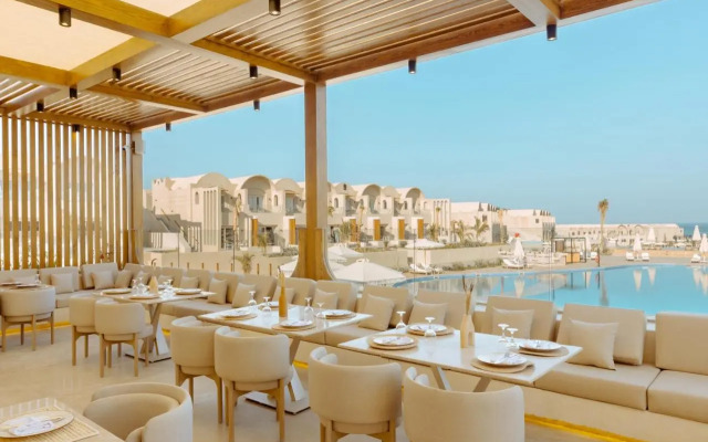 SUNRISE Anjum Resort