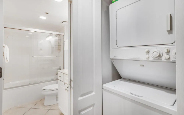 Beachside Two 4271 Flr 7