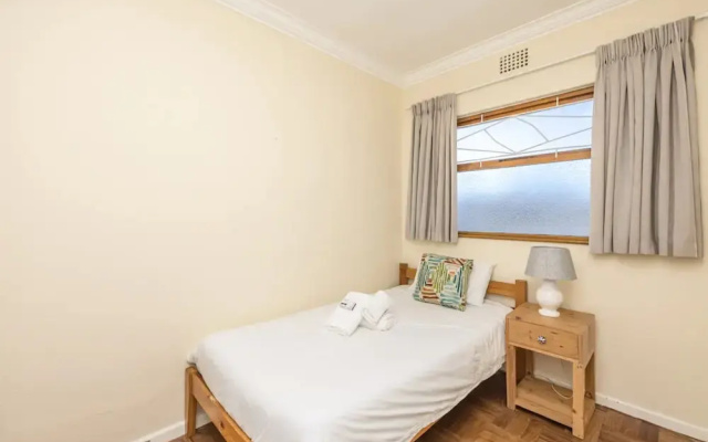 Vibrant and Safe 2 Bedroom Apartment