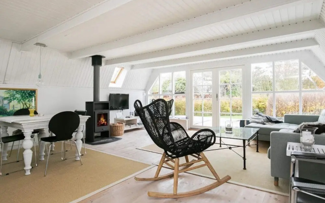 5 Person Holiday Home in Hals
