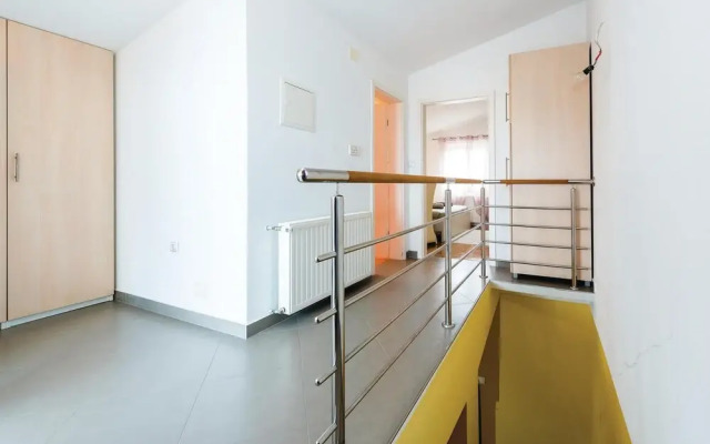 Beautiful Home in Sibenik With Wifi and 3 Bedrooms