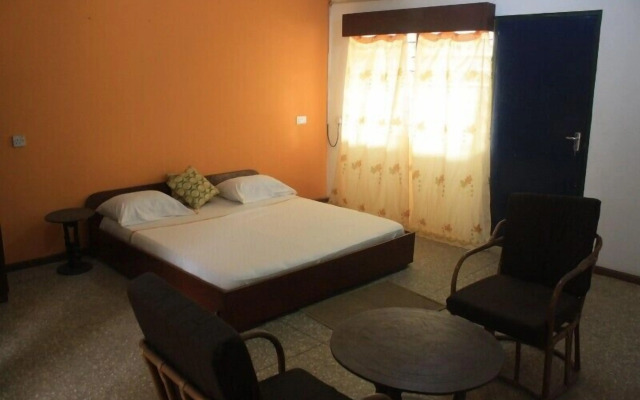 Tills No1 Beach Hotel