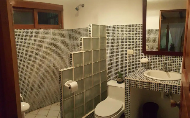 Aguacate Flat Santa Teresa