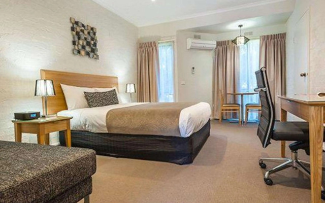 Comfort Inn Coach & Bushmans