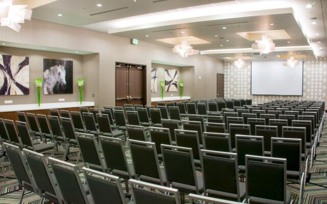 Hampton Inn & Suites Denver Downtown-Convention Center