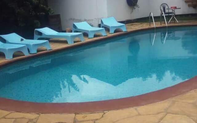 Pamoja Expeditions Lodge