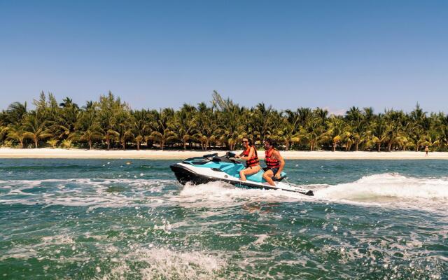 Generations Riviera Maya Family Resort Catamaran, Water Park, All & More Inclusive