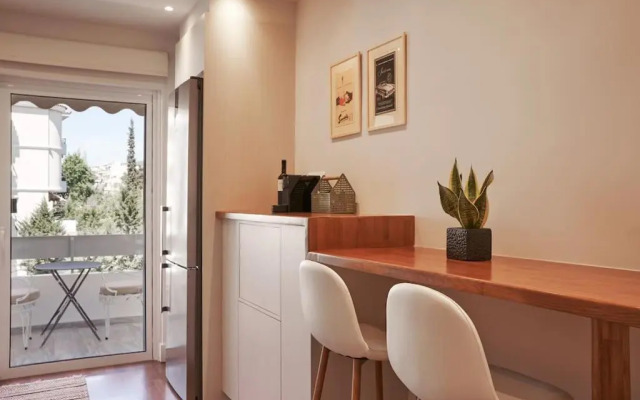 Marousi Fashion N Bright 2bd Apt