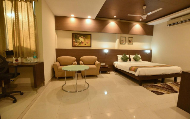 Dibrugarh Club House
