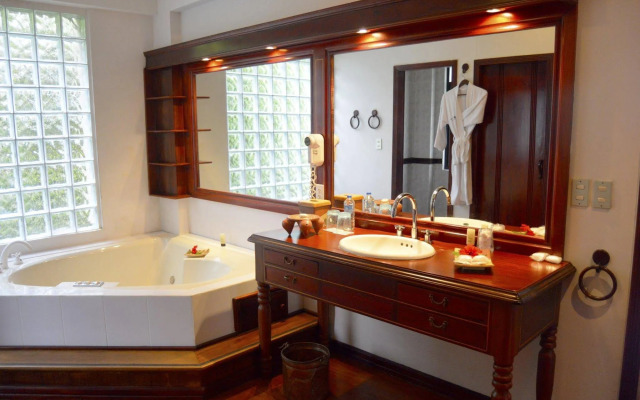 Royal Palm Galapagos, Curio Collection Hotel by Hilton