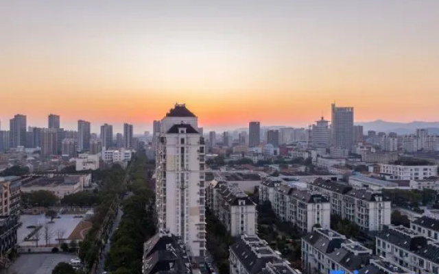 Four Seasons Qingteng Hotel (Cixi Suntang North Road)