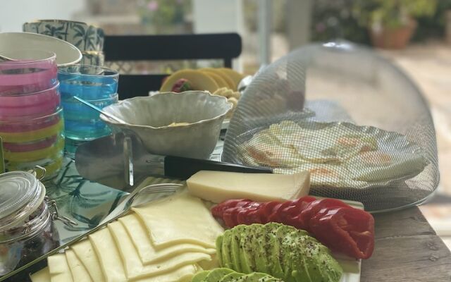 Palm View Guesthouse-Adults only