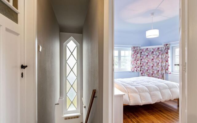 Renovated Hortensia Villa Next to the Dunes