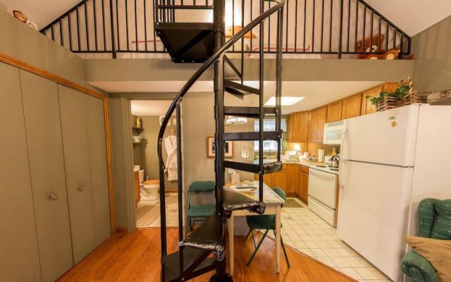 Alling House Bed and Breakfast