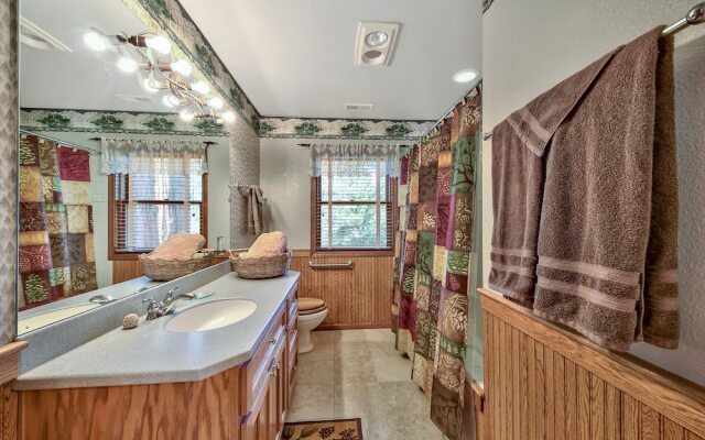2252 Chiapa Dr Home
