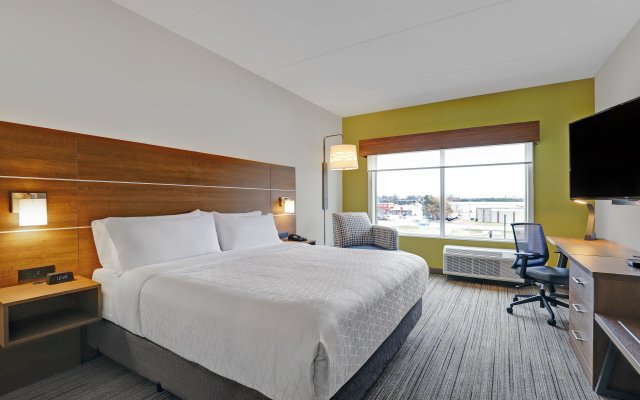 Holiday Inn Express & Suites Port Elgin, an IHG Hotel