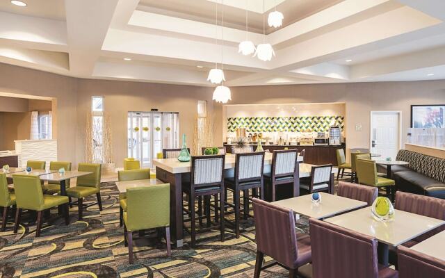 La Quinta Inn And Suites Phoenix Chandler