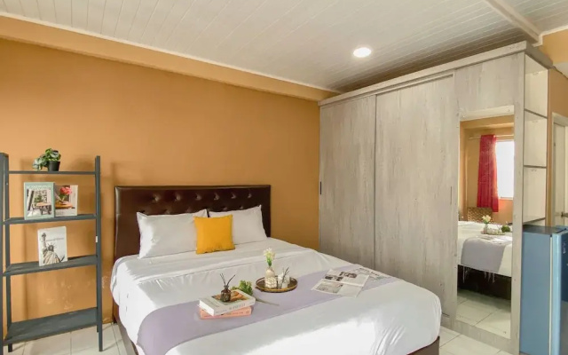 Big And Spacious Studio Apartment At Sky View