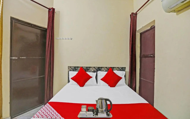 OYO 92887 Metro City Guest House