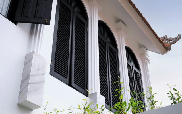 Villa Martini Beachside 6