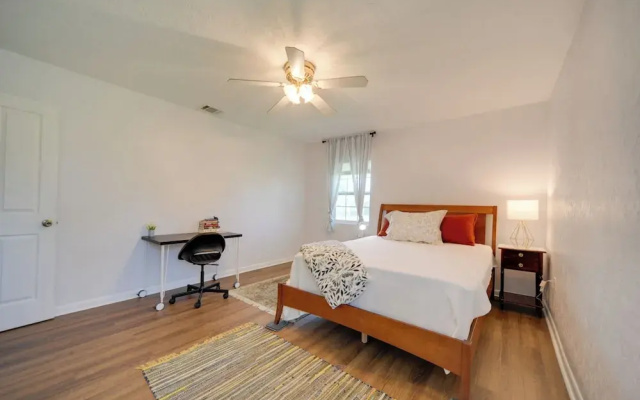 Lovely Wimberley Vacation Rental w/ Yard!