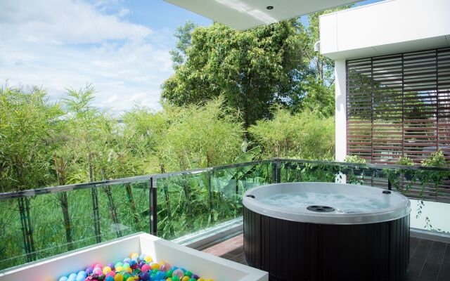 Itz Time Hua Hin Pool Villa