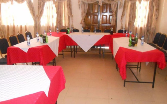 Sixty Two Paradise Hotel