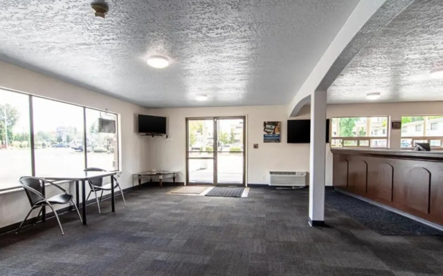 Howard Johnson Gresham