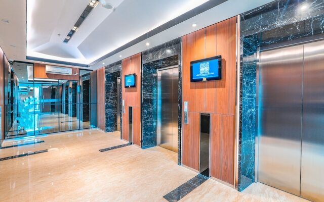 Collection O 16 Vittoria Residence