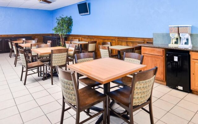 Americas Best Value Inn - Clute / Lake Jackson