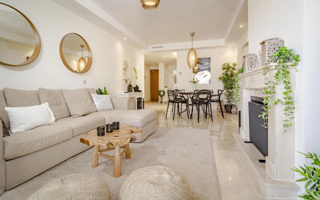 AR23- 3 bedroom apartment amazing views