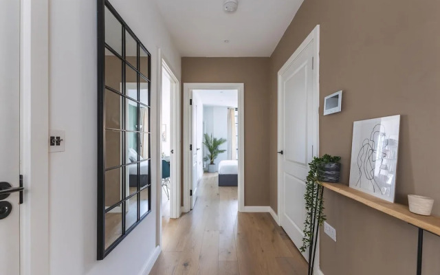 Stylish Hackney Wick Apartment With Terrace