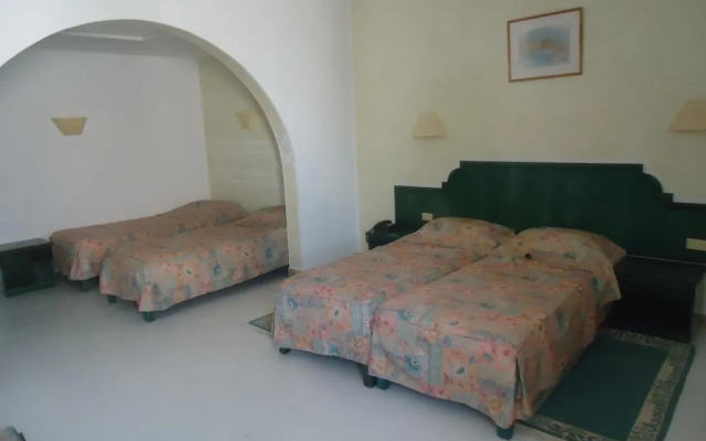 Hôtel Mezri
